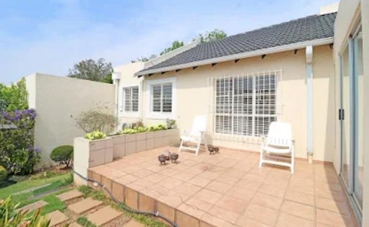 2 Bedroom Property for Sale in Morningside Gauteng