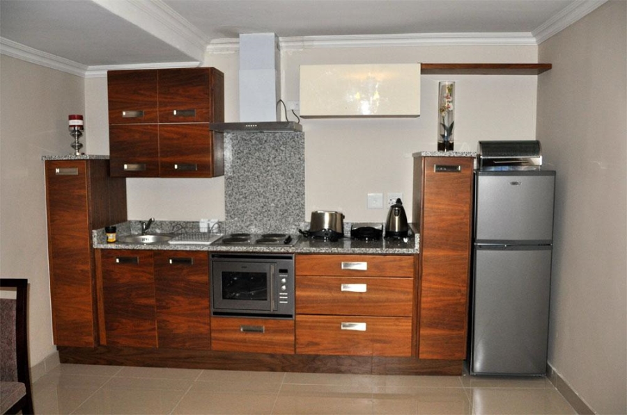 To Let 1 Bedroom Property for Rent in Hurlingham Gauteng