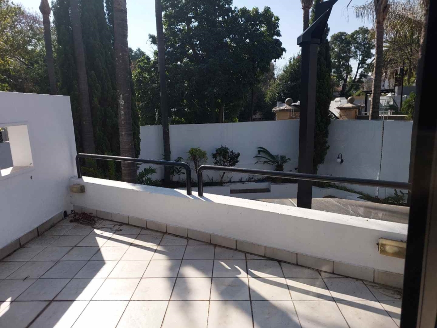 To Let 3 Bedroom Property for Rent in Morningside Gauteng