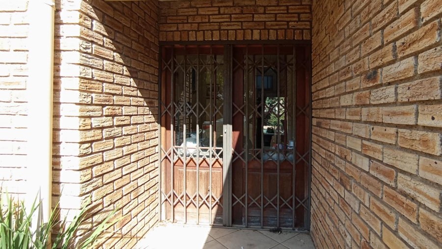 2 Bedroom Property for Sale in Witkoppen Gauteng