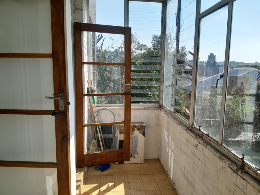 2 Bedroom Property for Sale in Waverley Gauteng