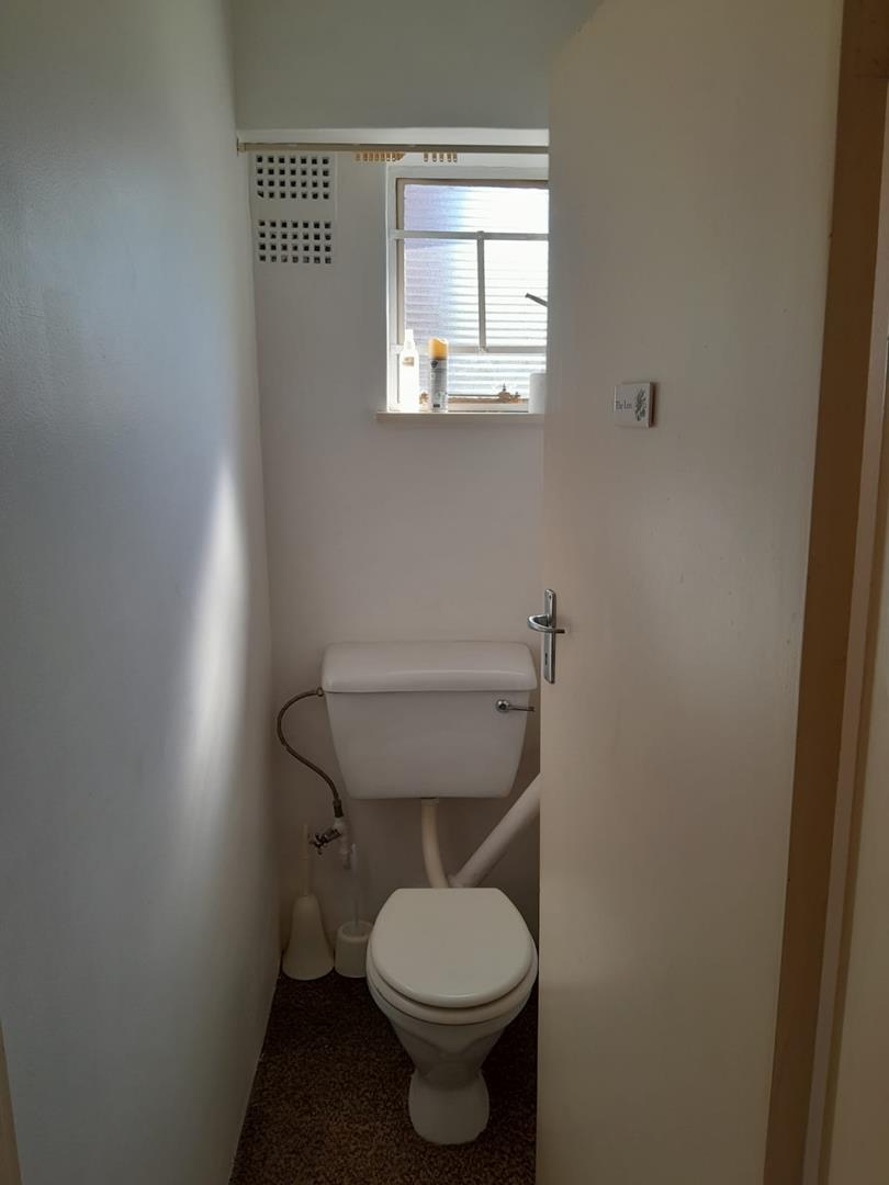 2 Bedroom Property for Sale in Waverley Gauteng