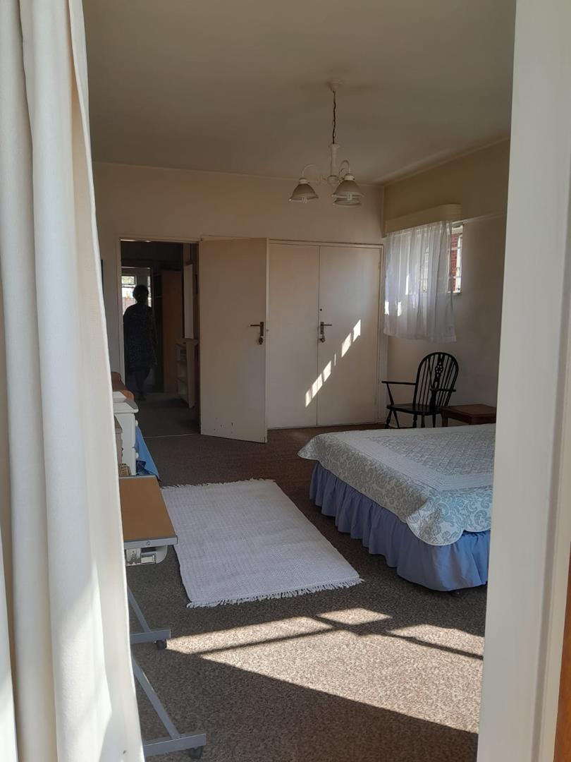 2 Bedroom Property for Sale in Waverley Gauteng