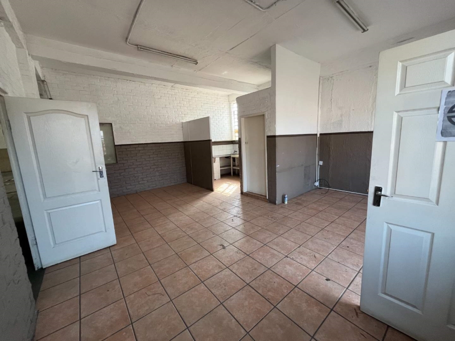 To Let commercial Property for Rent in Alrode Gauteng