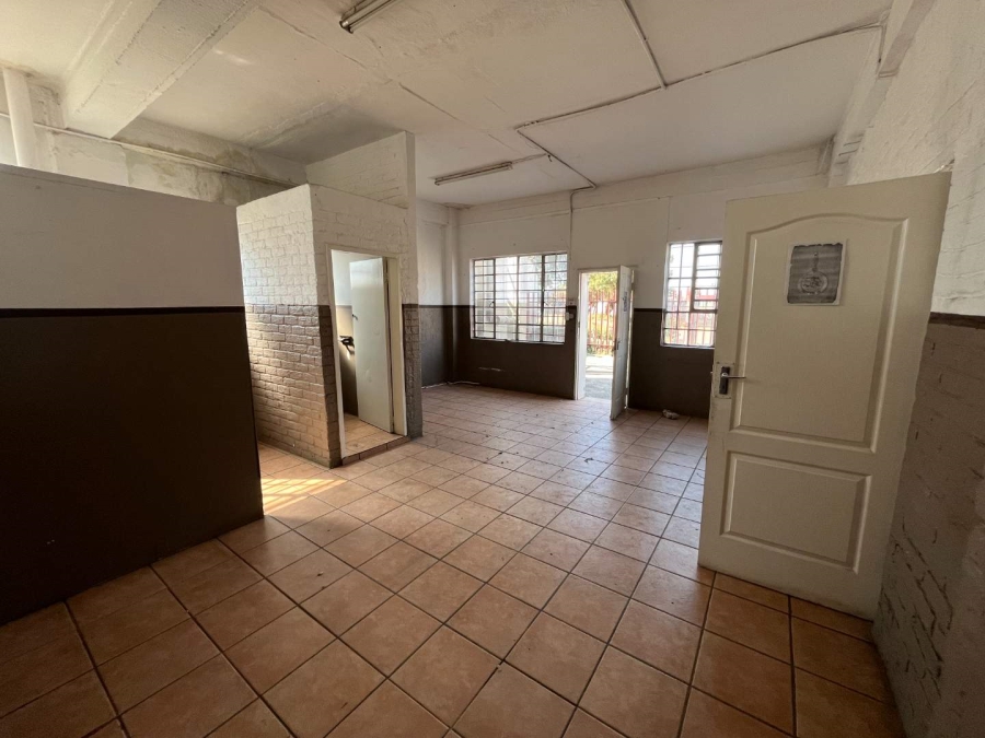 To Let commercial Property for Rent in Alrode Gauteng