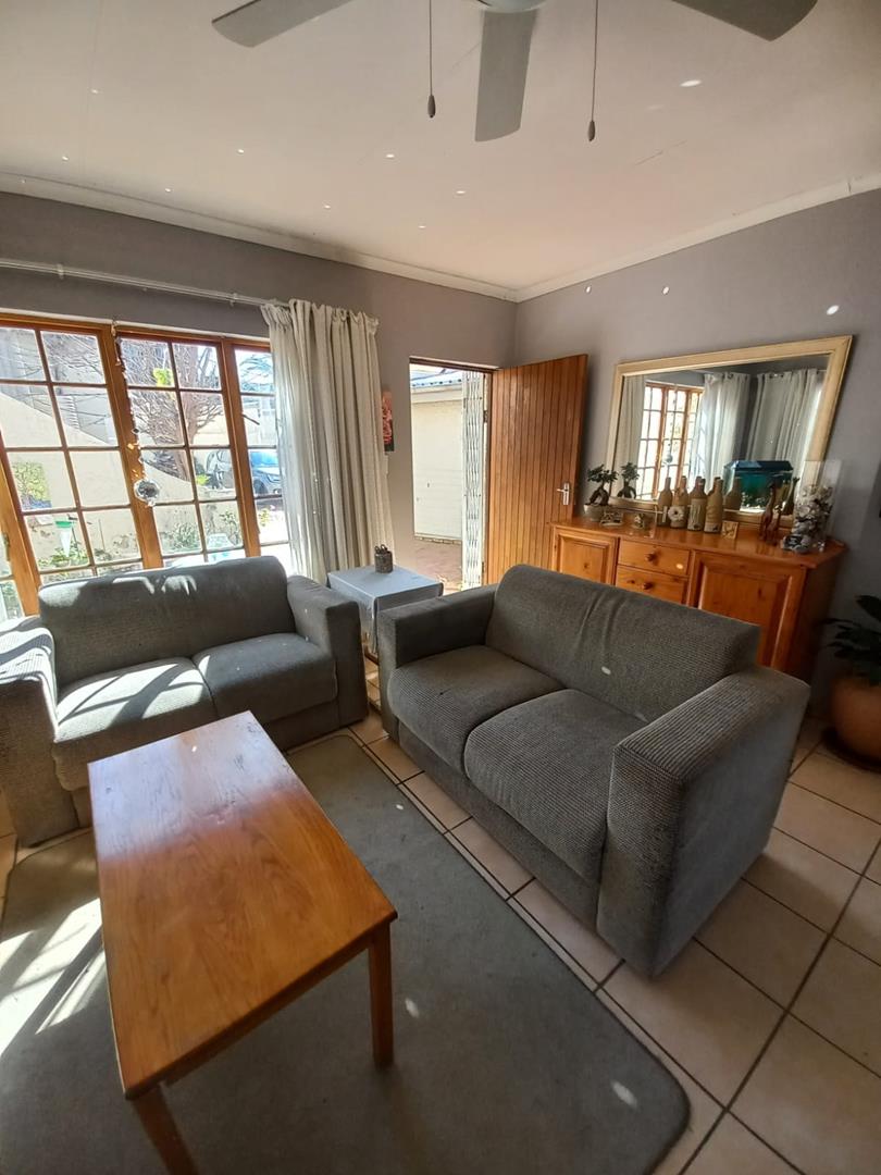 To Let 2 Bedroom Property for Rent in Kibler Park Gauteng