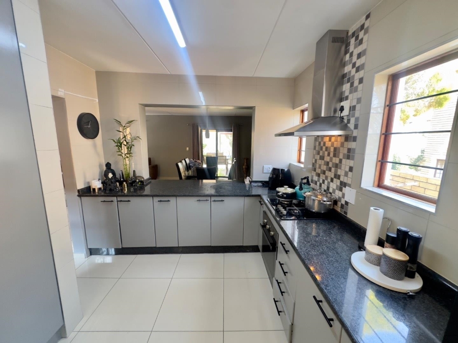 3 Bedroom Property for Sale in Craigavon Gauteng