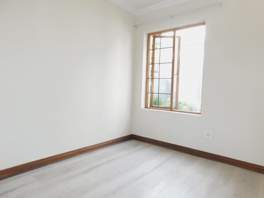 2 Bedroom Property for Sale in Lyme Park Gauteng