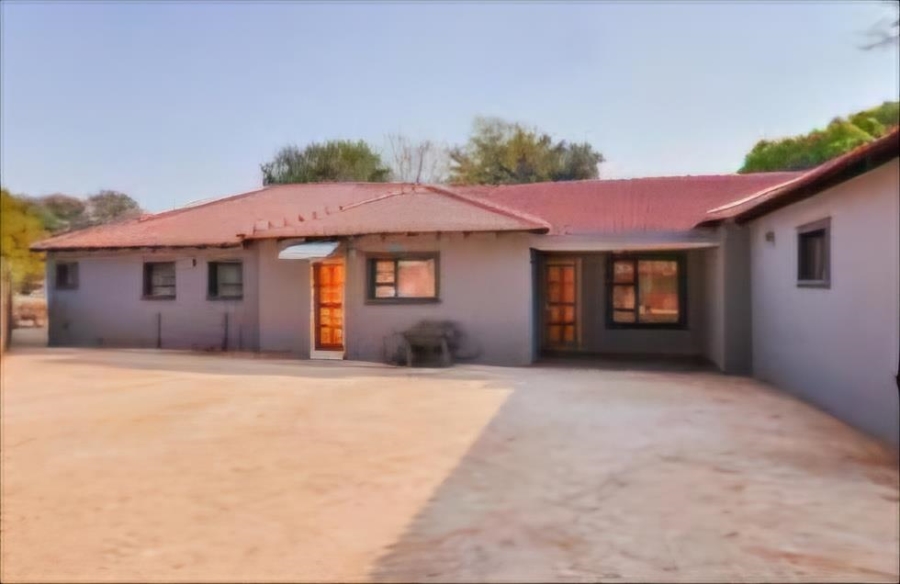 6 Bedroom Property for Sale in Meyerspark Gauteng