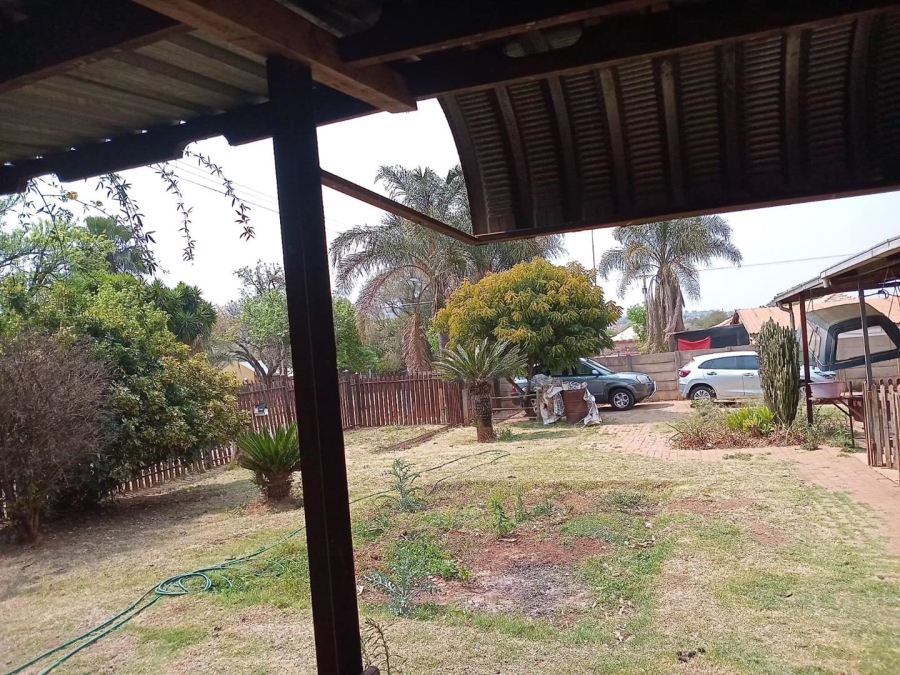 3 Bedroom Property for Sale in Jan Niemand Park Gauteng