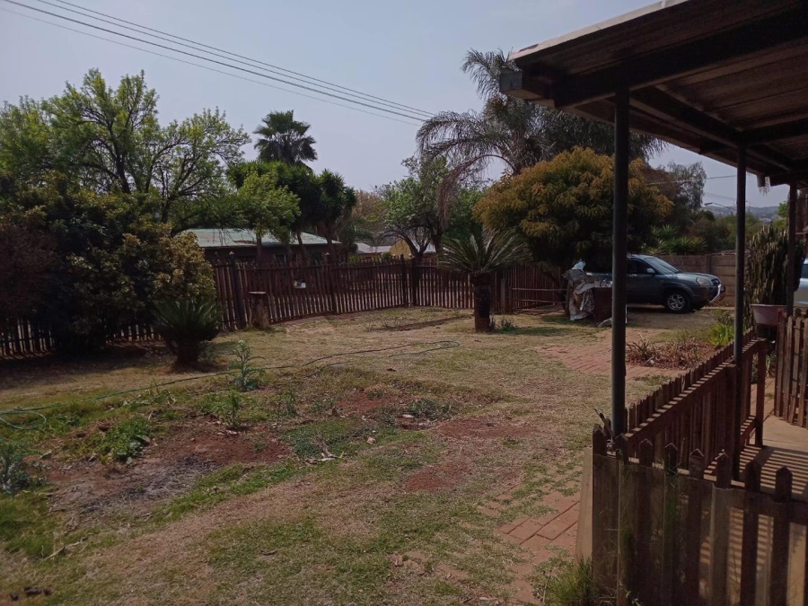 3 Bedroom Property for Sale in Jan Niemand Park Gauteng