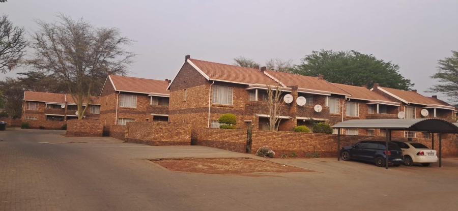 2 Bedroom Property for Sale in Clarina Gauteng