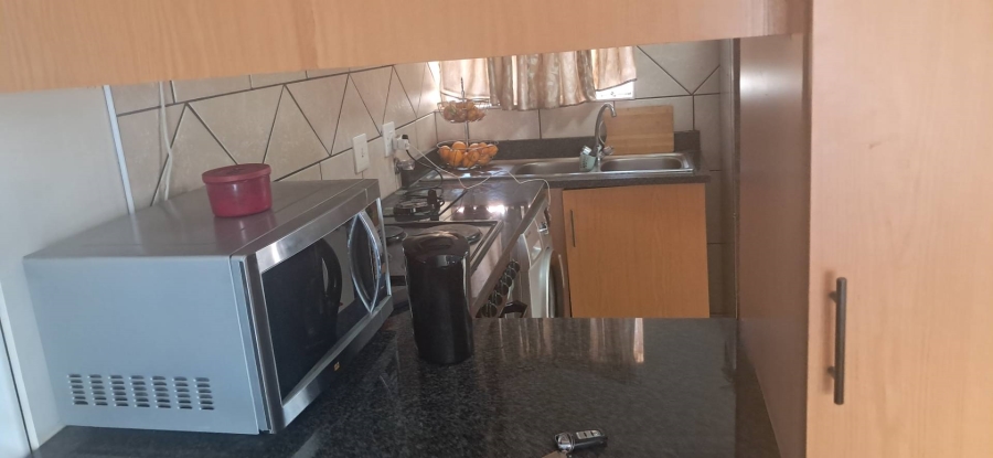 2 Bedroom Property for Sale in Clarina Gauteng