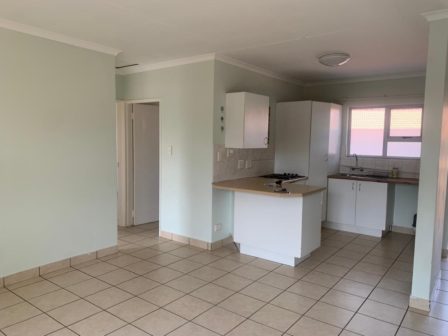 2 Bedroom Property for Sale in Birchleigh Gauteng
