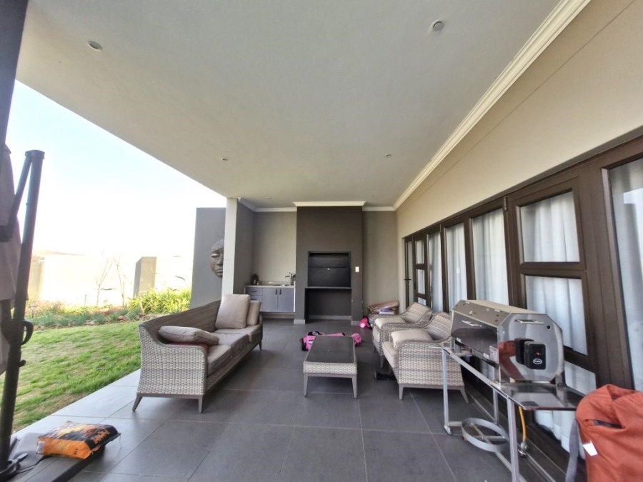 4 Bedroom Property for Sale in Eye of Africa Gauteng