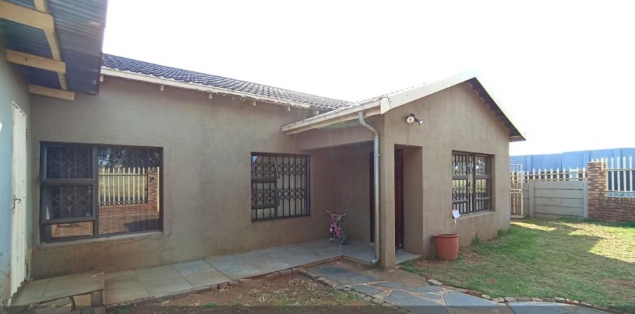 0 Bedroom Property for Sale in Riverlea Gauteng
