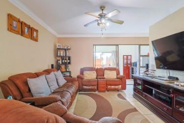 2 Bedroom Property for Sale in Florentia Gauteng
