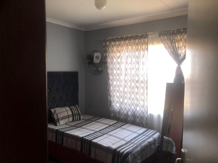 3 Bedroom Property for Sale in Eldorado Park Gauteng