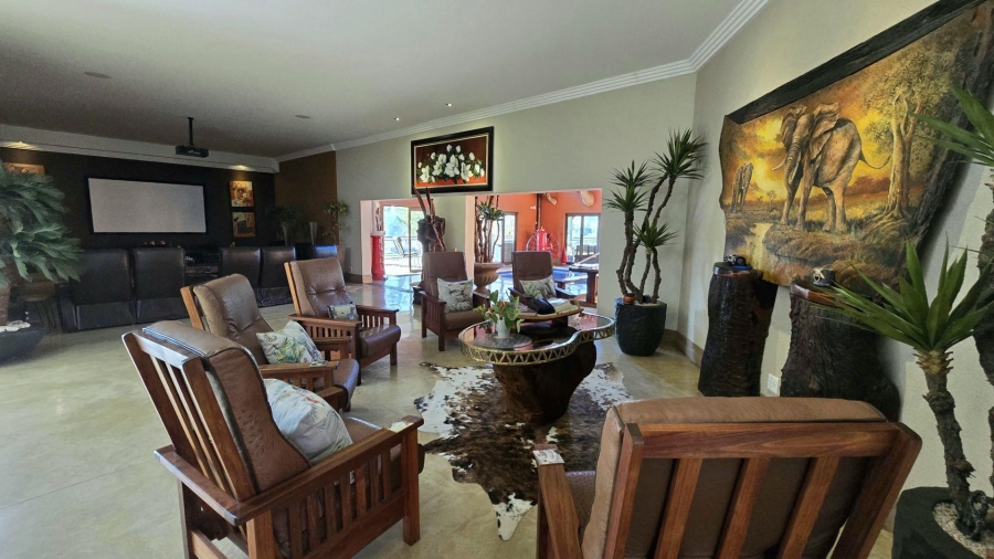 8 Bedroom Property for Sale in Marlbank Gauteng