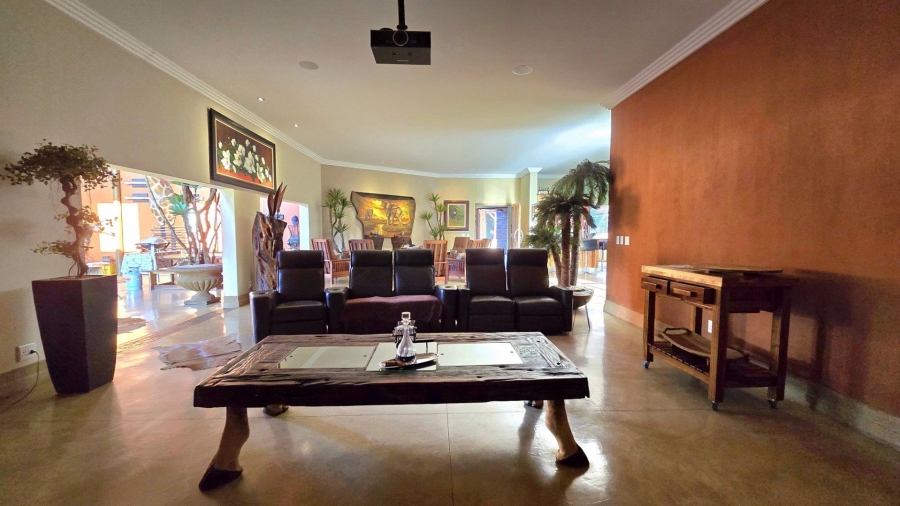 8 Bedroom Property for Sale in Marlbank Gauteng