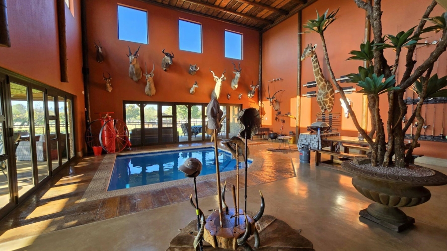 8 Bedroom Property for Sale in Marlbank Gauteng