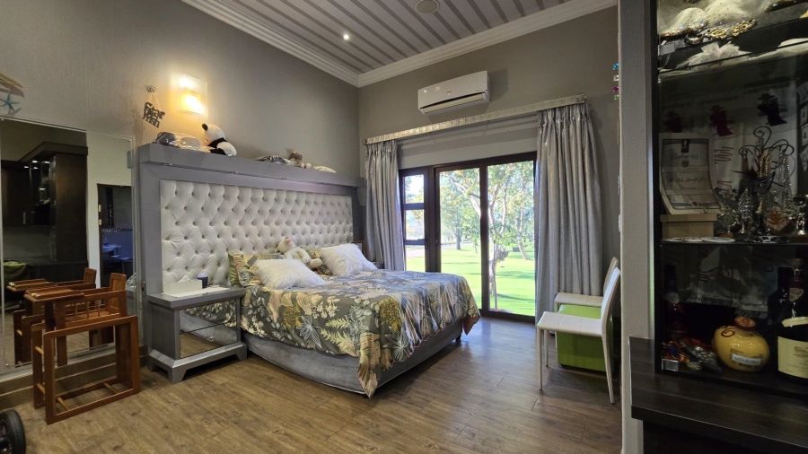 8 Bedroom Property for Sale in Marlbank Gauteng