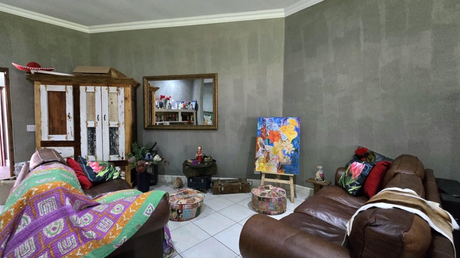 8 Bedroom Property for Sale in Marlbank Gauteng