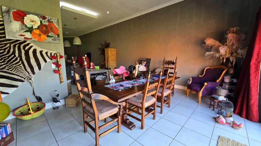8 Bedroom Property for Sale in Marlbank Gauteng