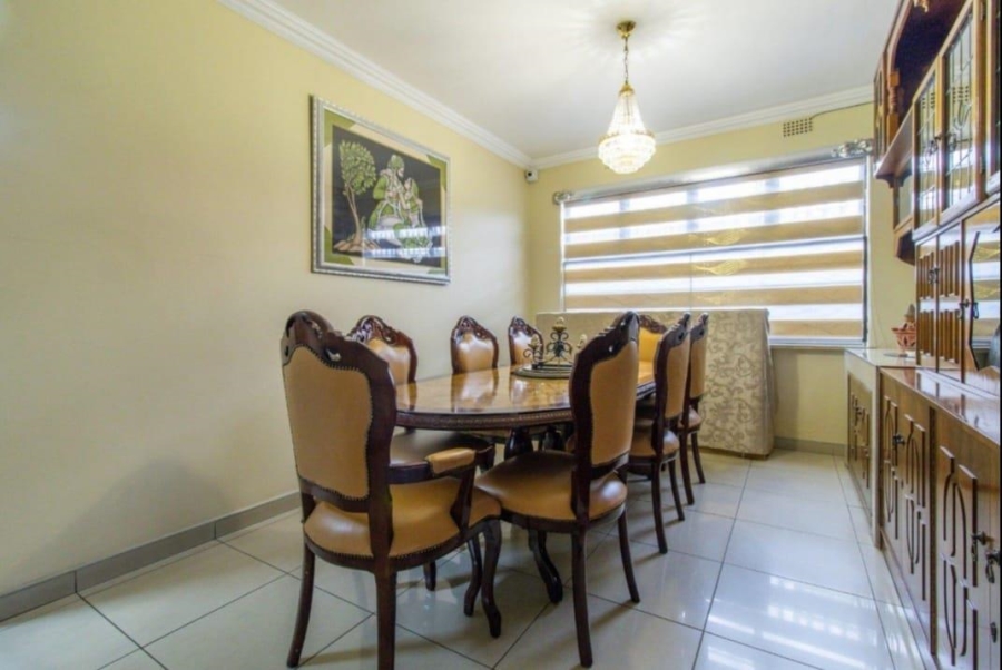 4 Bedroom Property for Sale in Lenasia Gauteng