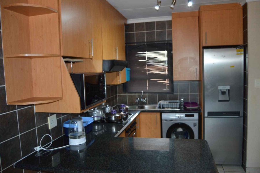 2 Bedroom Property for Sale in New Redruth Gauteng