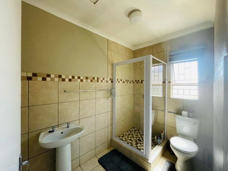 4 Bedroom Property for Sale in Leopard
