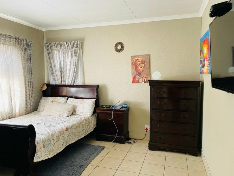 4 Bedroom Property for Sale in Leopard