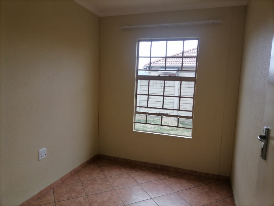 3 Bedroom Property for Sale in Andeon Gauteng