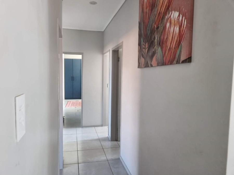 4 Bedroom Property for Sale in Kosmosdal Gauteng