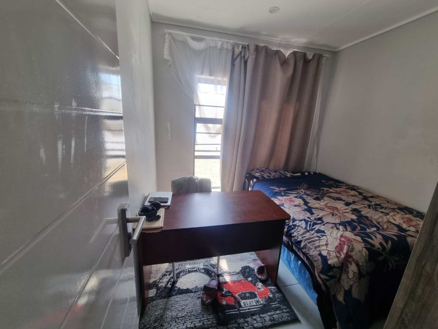 4 Bedroom Property for Sale in Kosmosdal Gauteng