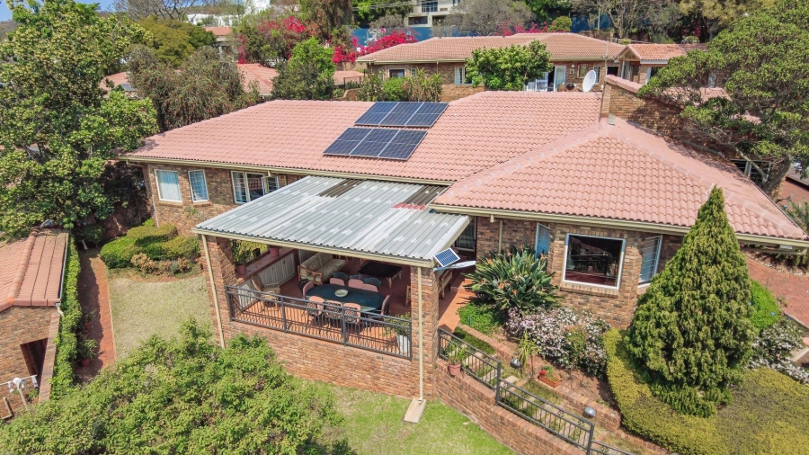 3 Bedroom Property for Sale in Groenkloof Gauteng