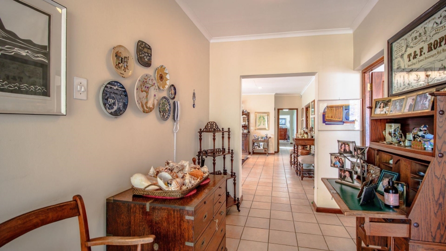 3 Bedroom Property for Sale in Groenkloof Gauteng