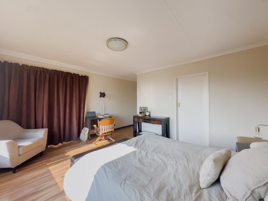 To Let 3 Bedroom Property for Rent in Garsfontein Gauteng