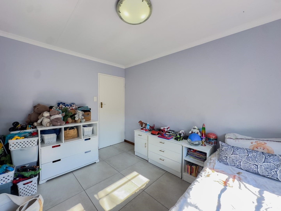 To Let 3 Bedroom Property for Rent in Garsfontein Gauteng