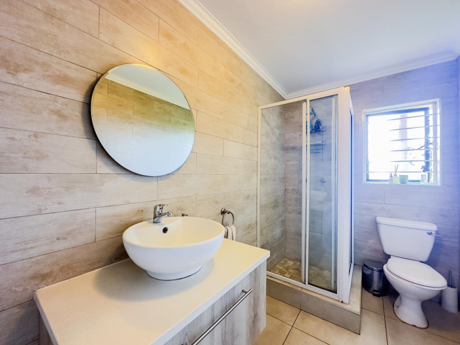 To Let 3 Bedroom Property for Rent in Garsfontein Gauteng