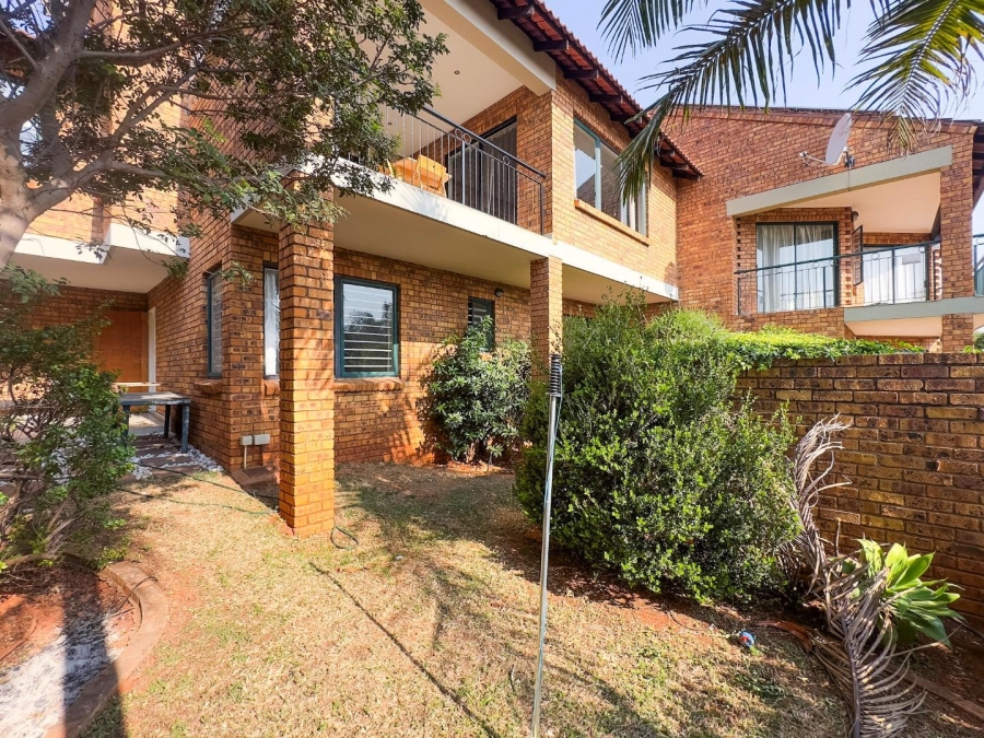 To Let 3 Bedroom Property for Rent in Garsfontein Gauteng