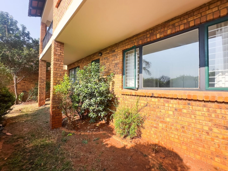 To Let 3 Bedroom Property for Rent in Garsfontein Gauteng