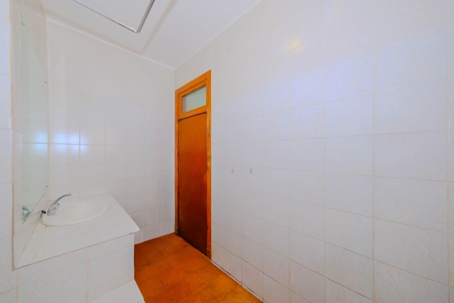 To Let 1 Bedroom Property for Rent in Killarney Gauteng