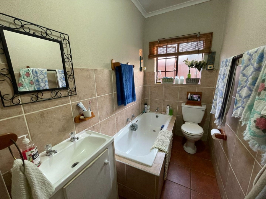 3 Bedroom Property for Sale in Equestria Gauteng