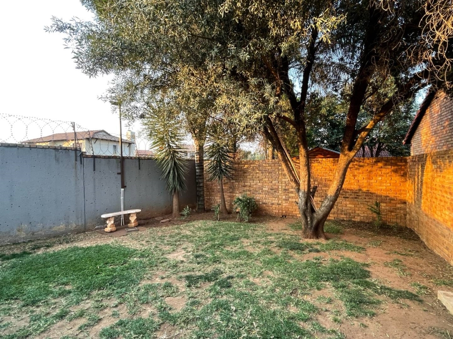 3 Bedroom Property for Sale in Equestria Gauteng