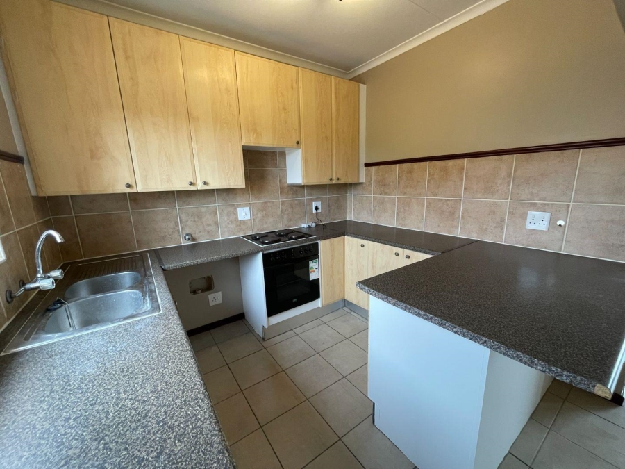 2 Bedroom Property for Sale in Boardwalk Villas Gauteng