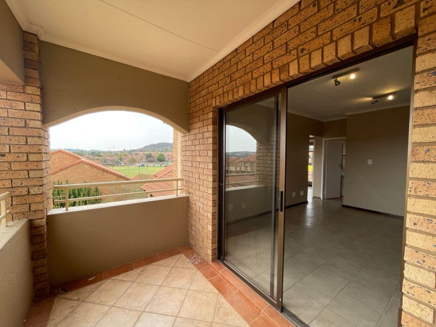 2 Bedroom Property for Sale in Boardwalk Villas Gauteng