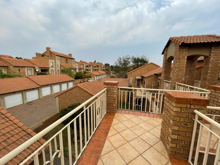 2 Bedroom Property for Sale in Boardwalk Villas Gauteng