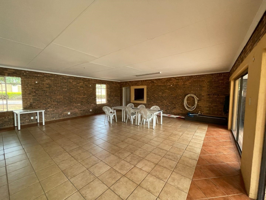 2 Bedroom Property for Sale in Boardwalk Villas Gauteng