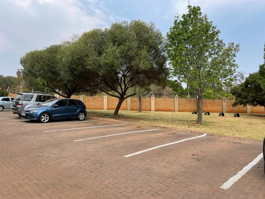 2 Bedroom Property for Sale in Boardwalk Villas Gauteng